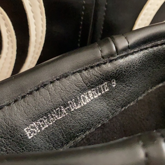 Azalea Wang | Esperanza Faux Leather Fold Over Cowboy Boot Booties Black/White 9 - Picture 6 of 16